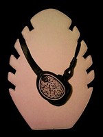 Подвеска с яшмой «далматинец»